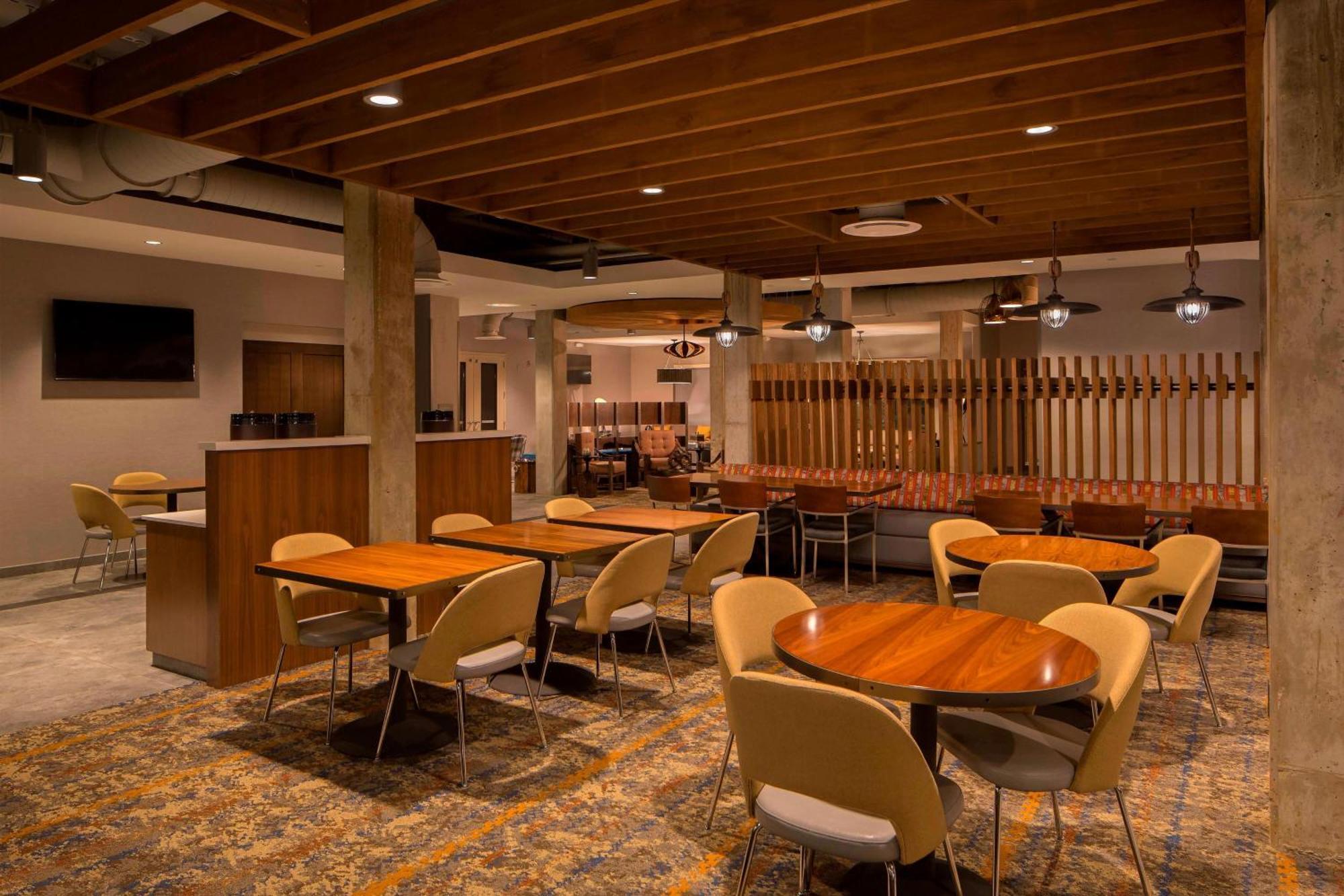 Towneplace Suites By Marriott Foley At Owa Buitenkant foto